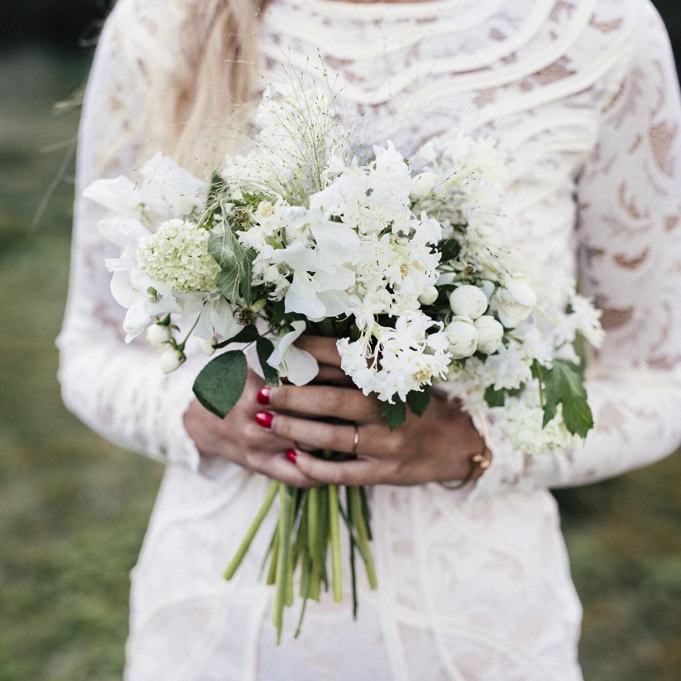 Bride holding bouquet